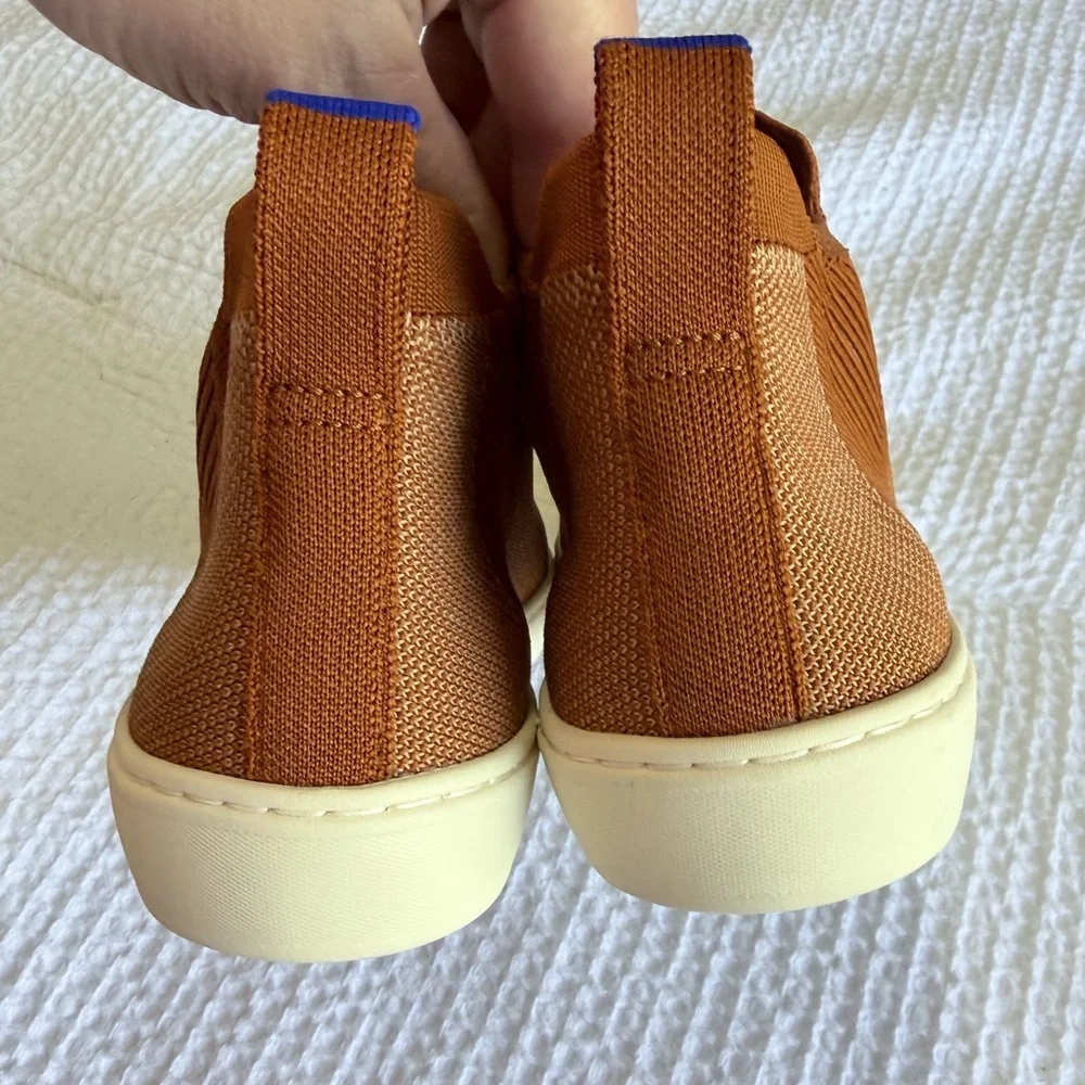 ROTHY’S The Chelsea Sneaker Boot in Fawn Size 6.5